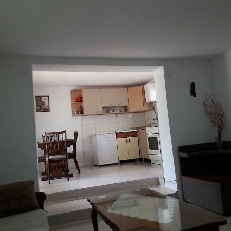 Apartment Mirko Охрид Екстериор снимка